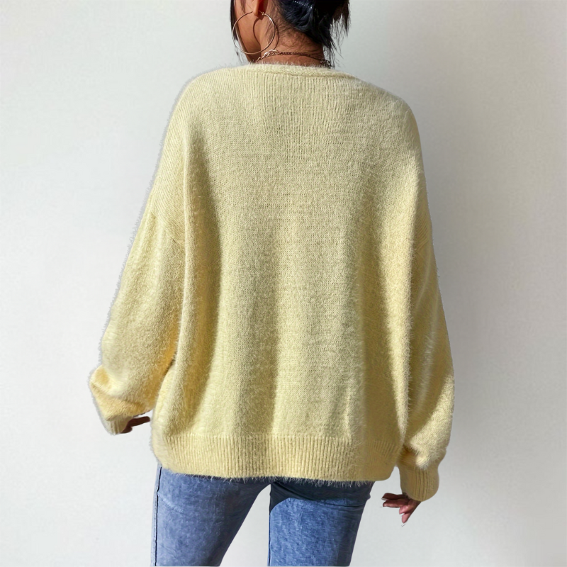 Noelle - Elegant Cardigan