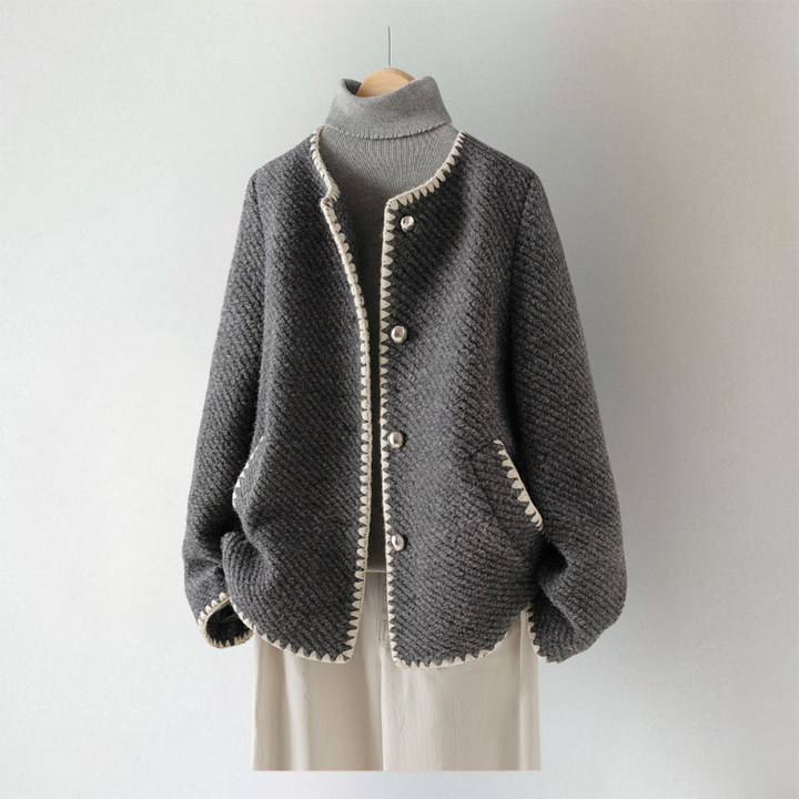 Amaris - Elegant Cardigan