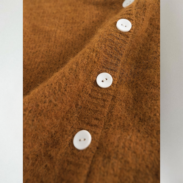 Kaelyn - Comfortable Cardigan
