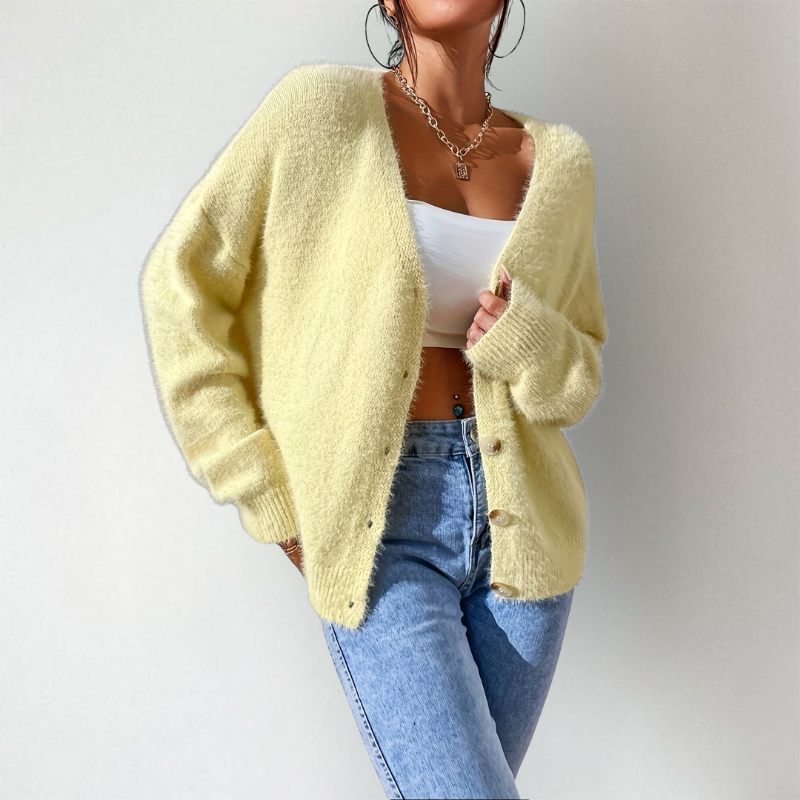 Noelle - Elegant Cardigan