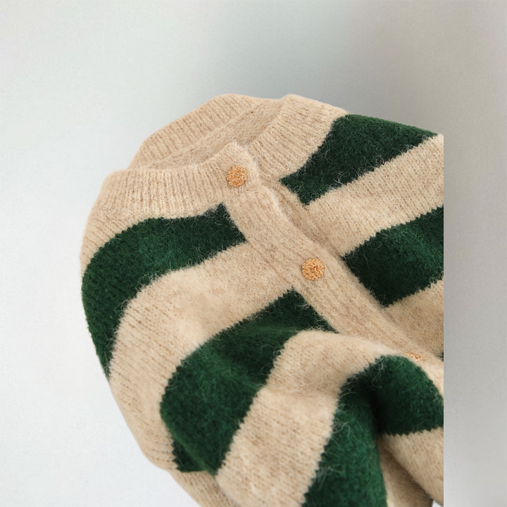 Amalia - Stylish Cardigan