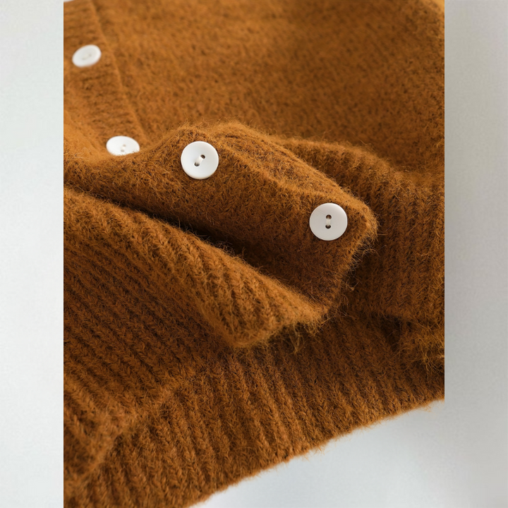 Kaelyn - Comfortable Cardigan
