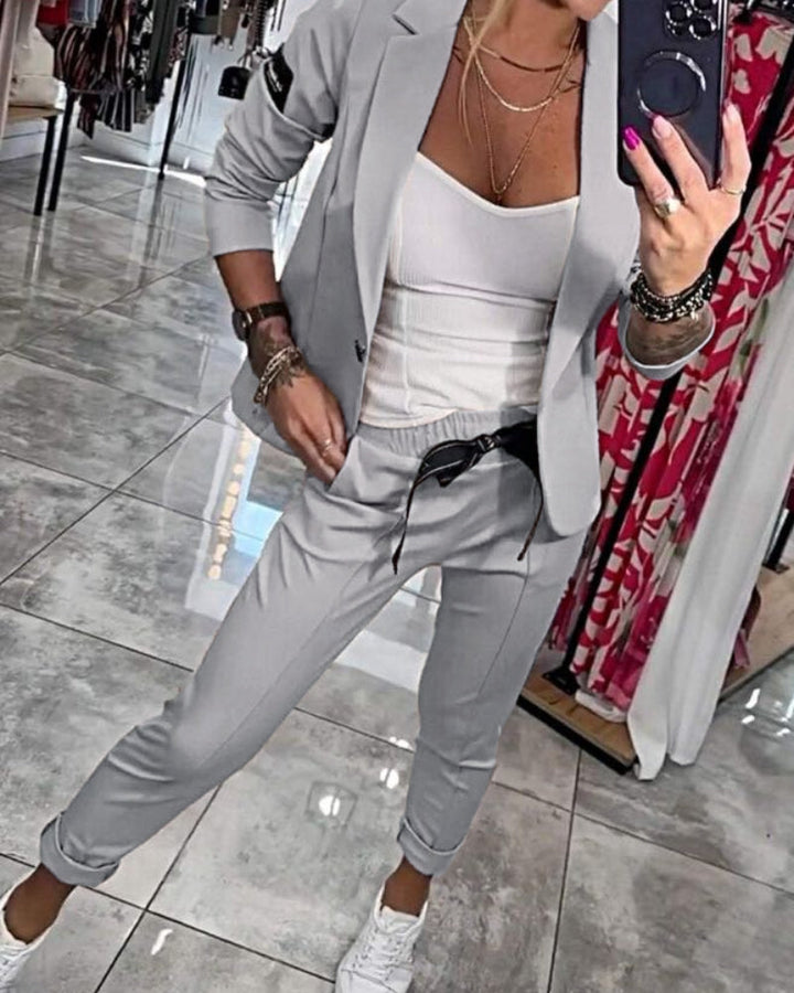 Constance - Elegant Two-Piece Blazer & Pant Set