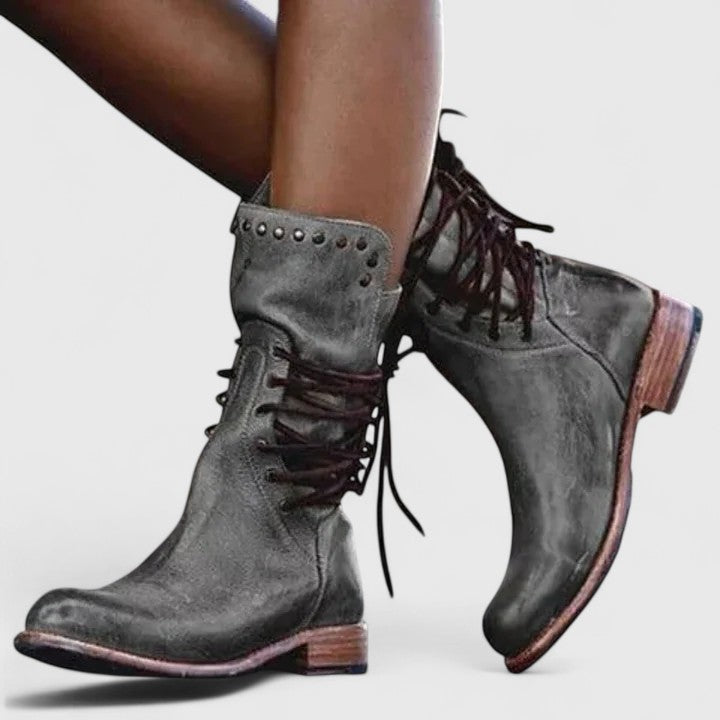 Susan - Orthopedic Boots