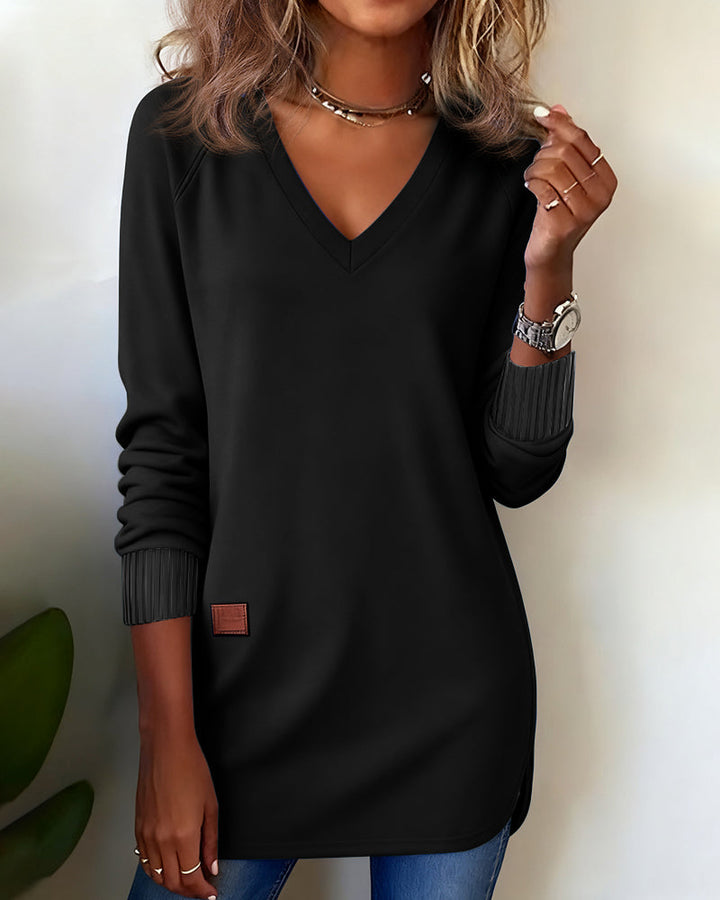 Serena - Fashionable Sweatshirt with V-Neck