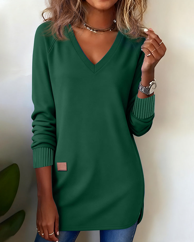 Serena - Fashionable Sweatshirt with V-Neck