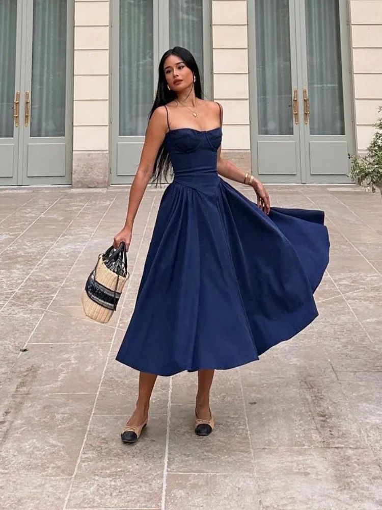 Giuseppa - Elegant Midi Dress