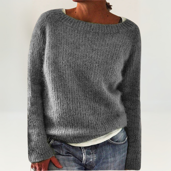 Amelia - Cozy Sweater