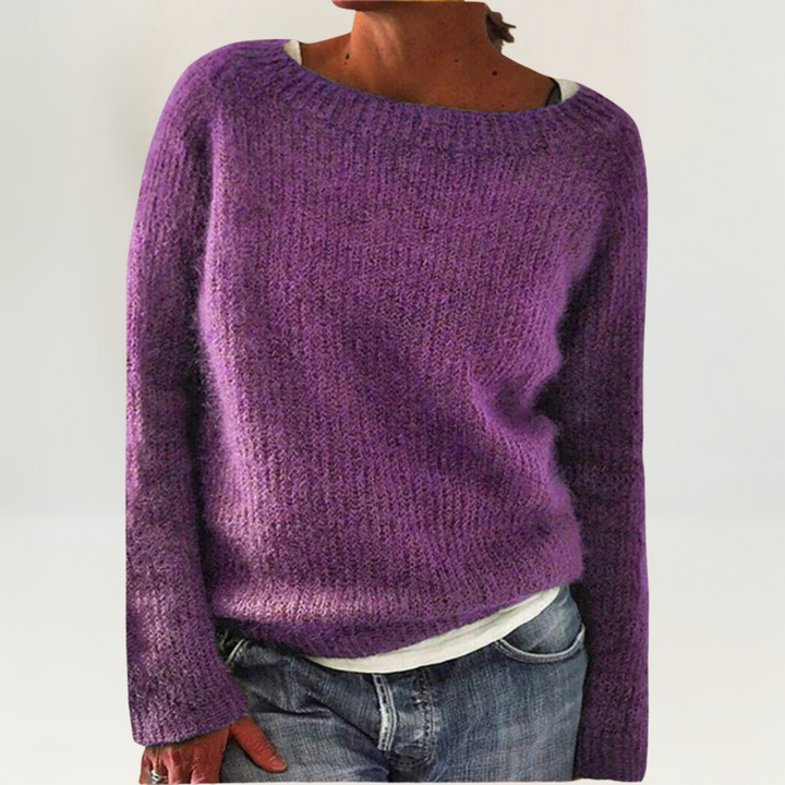 Amelia - Cozy Sweater