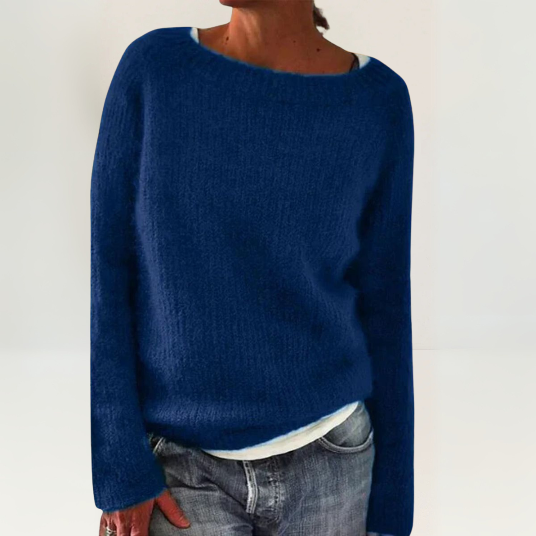 Amelia - Cozy Sweater