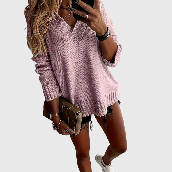 Carys - V-Neck Knitted Sweater