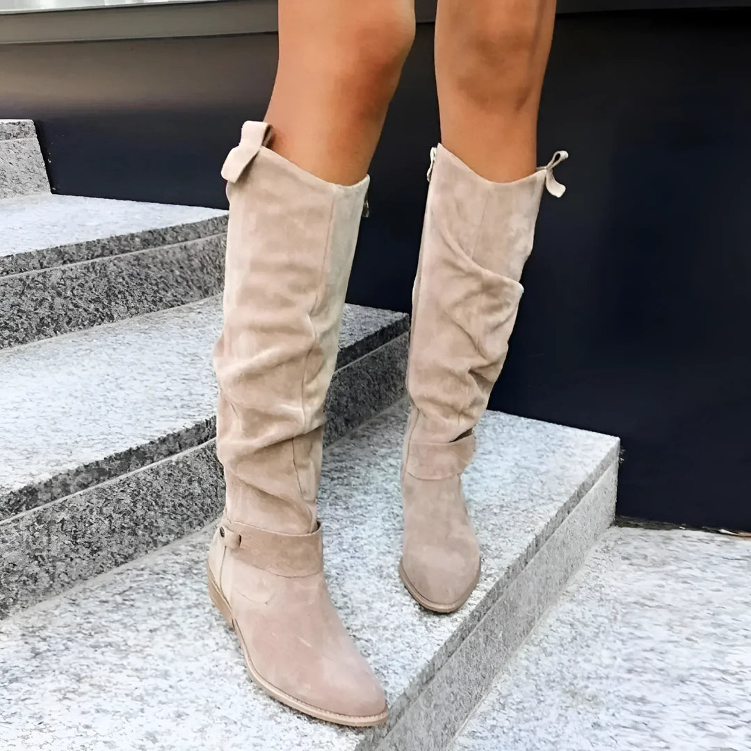 Elowyn - Suede Boots