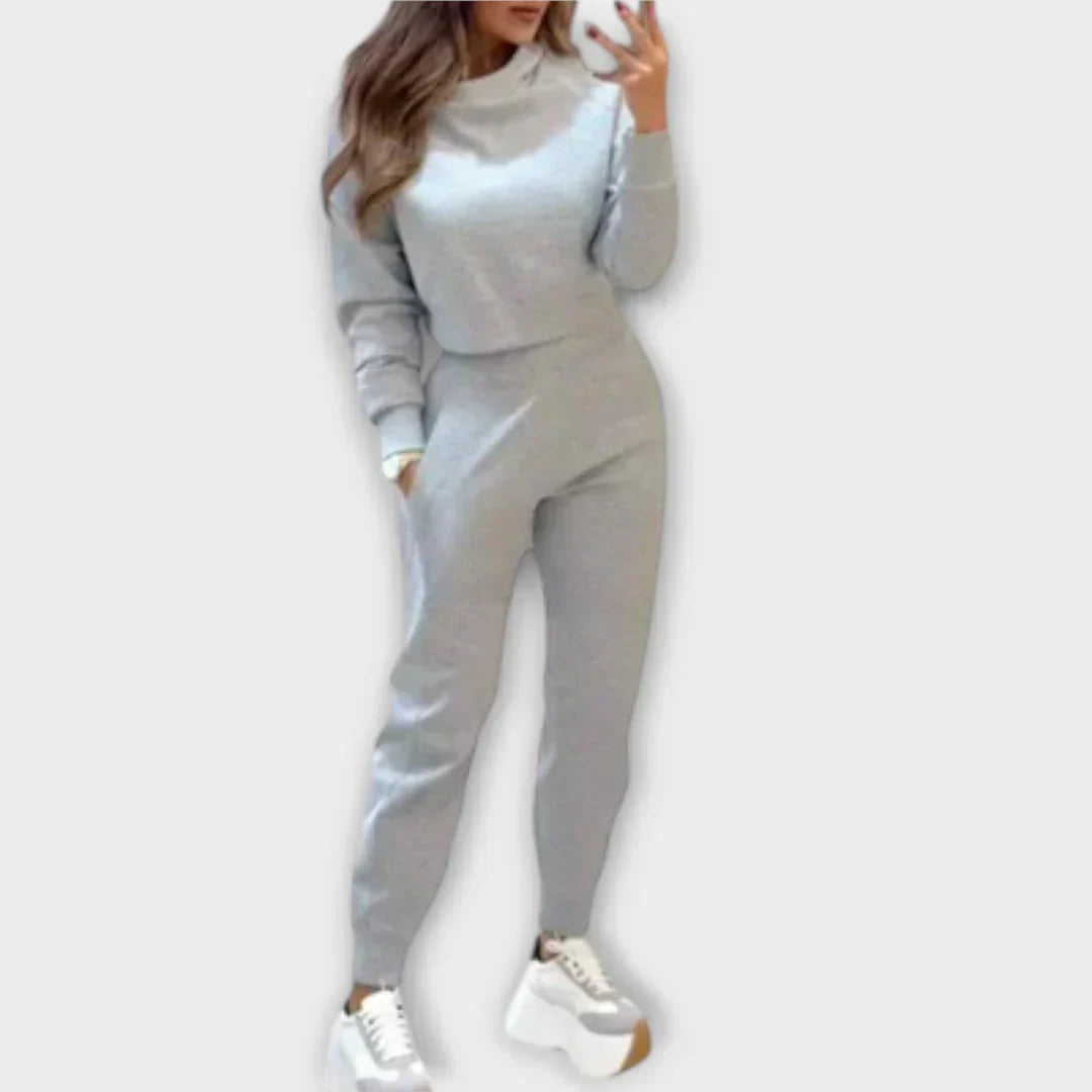 Selah - Casual Jogging Suit