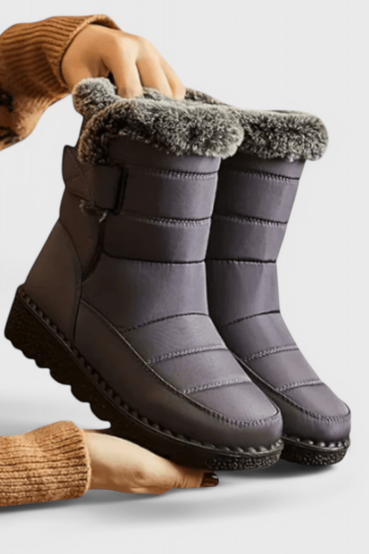 Fallon - Waterproof Boots with Slip-Resistant Sole