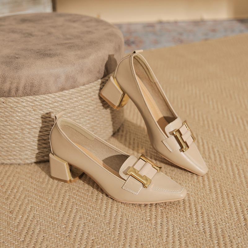 Callista - Stylish Pointed-Toe Heels