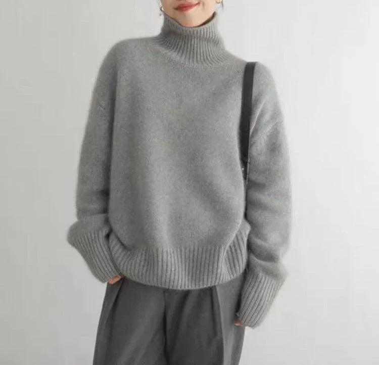 Violette - Cashmere Turtleneck Sweater