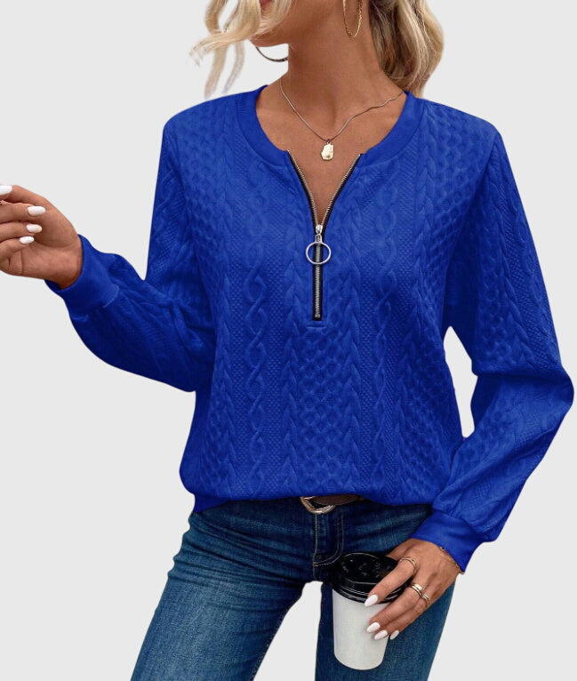 Azaria - Sweater with Zipper