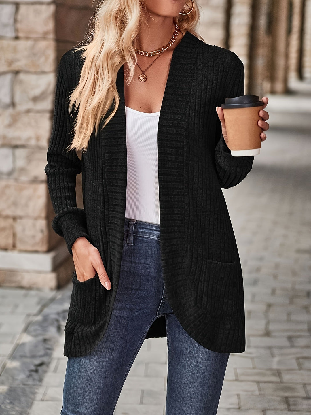 Winnie - Elegant Cardigan