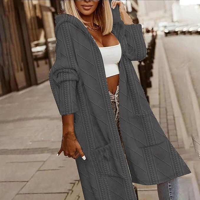 Nora – Long-sleeved cable-knit hooded cardigan