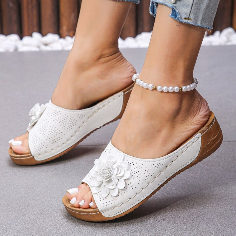 Noemi - Orthopedic Sandals