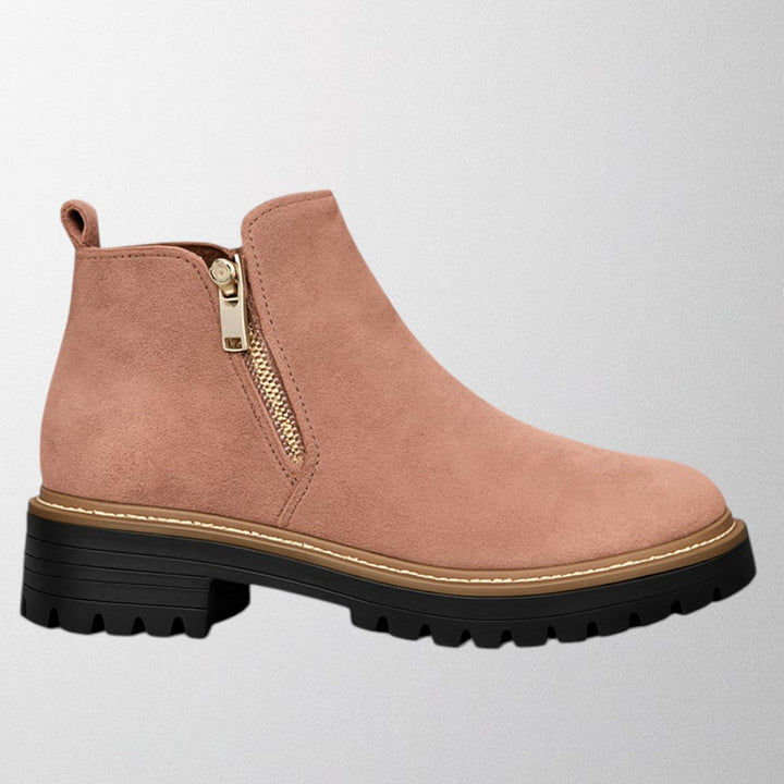 Louisa – Women's shoe with round toe and side zip fastening