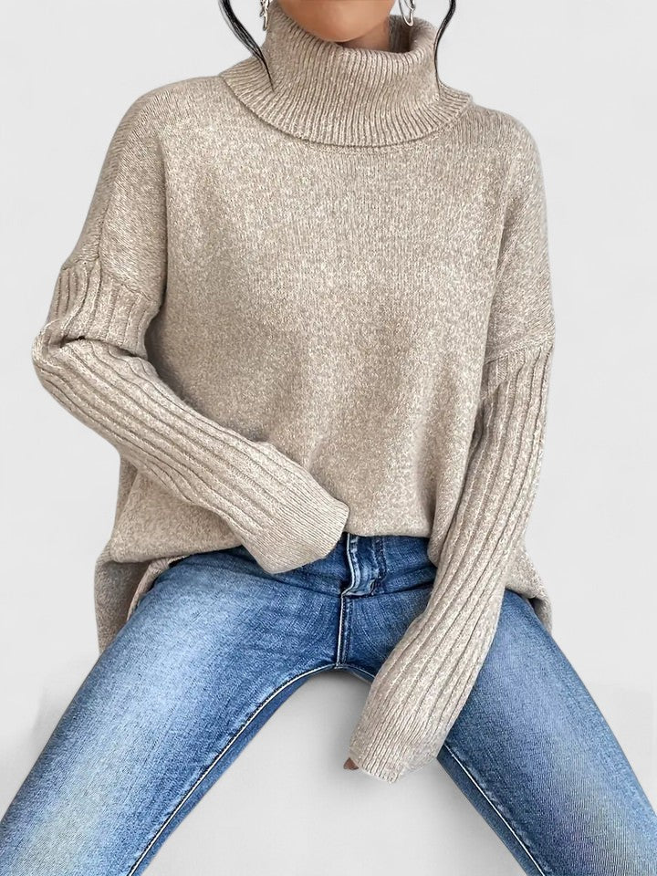 Zelia - Comfortable Sweater