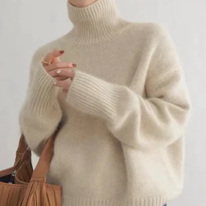 Chiara - Luxe Turtleneck Sweater