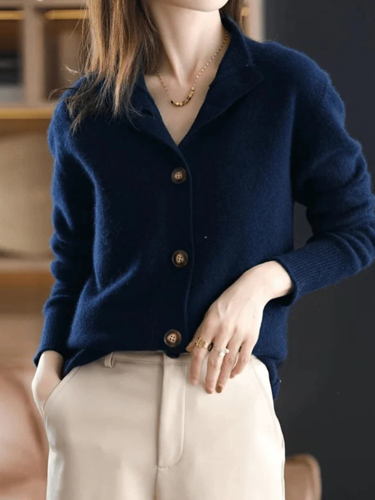 Vienna - Button cardigan