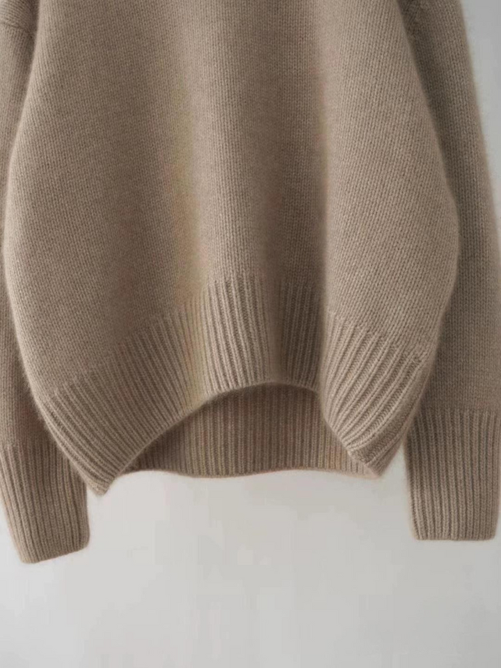 Dakota - Luxe turtleneck sweater