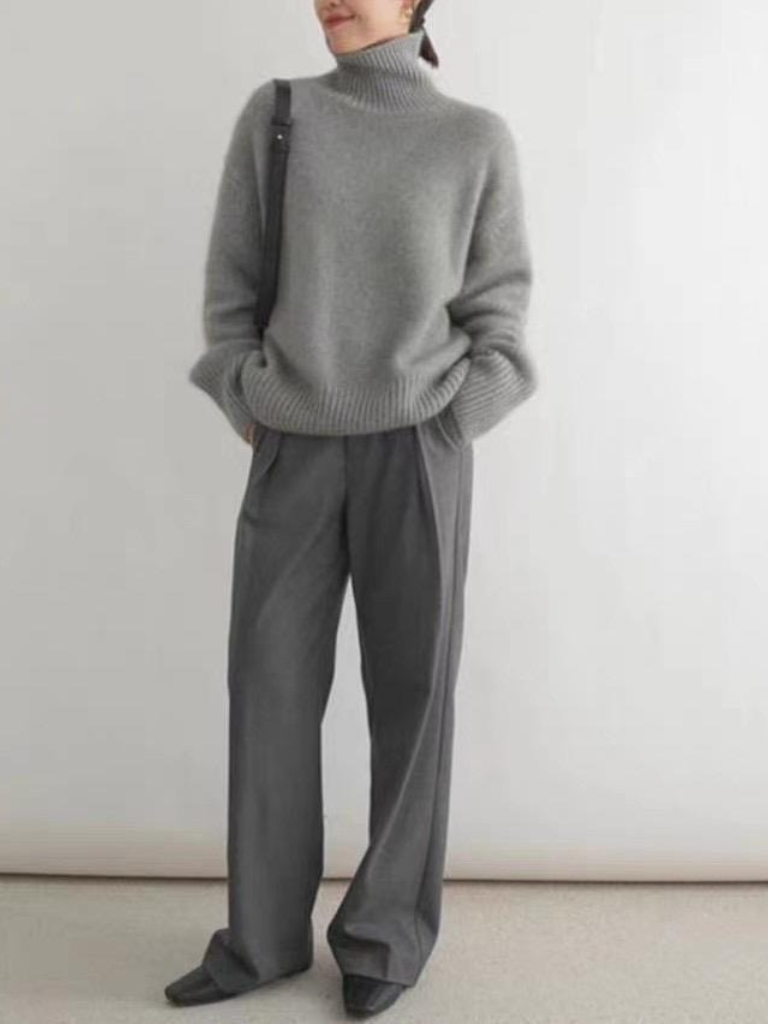 Dakota - Luxe turtleneck sweater