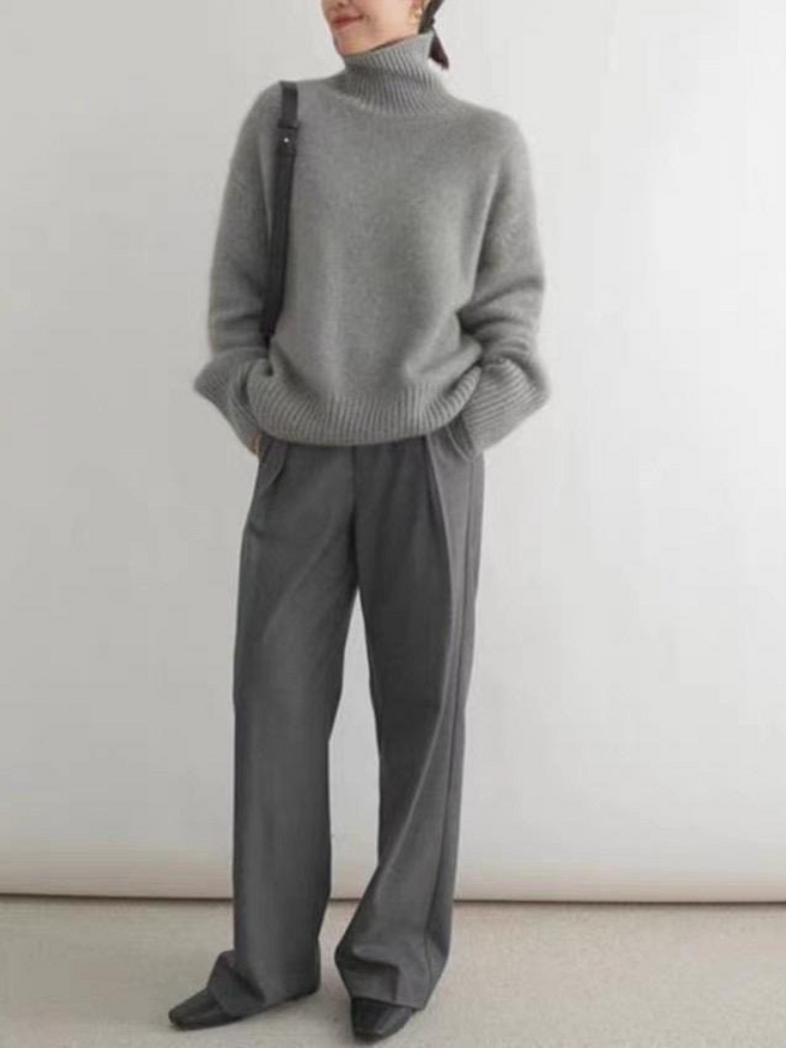 Dakota - Luxe turtleneck sweater