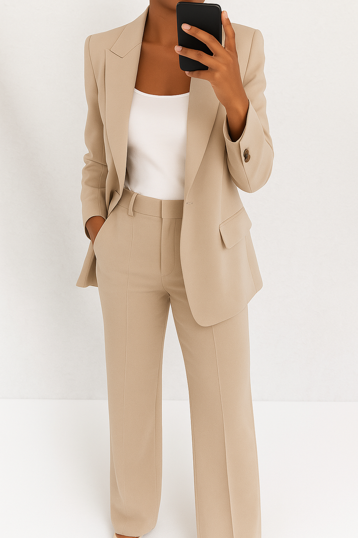 Seren - Tailored Suit