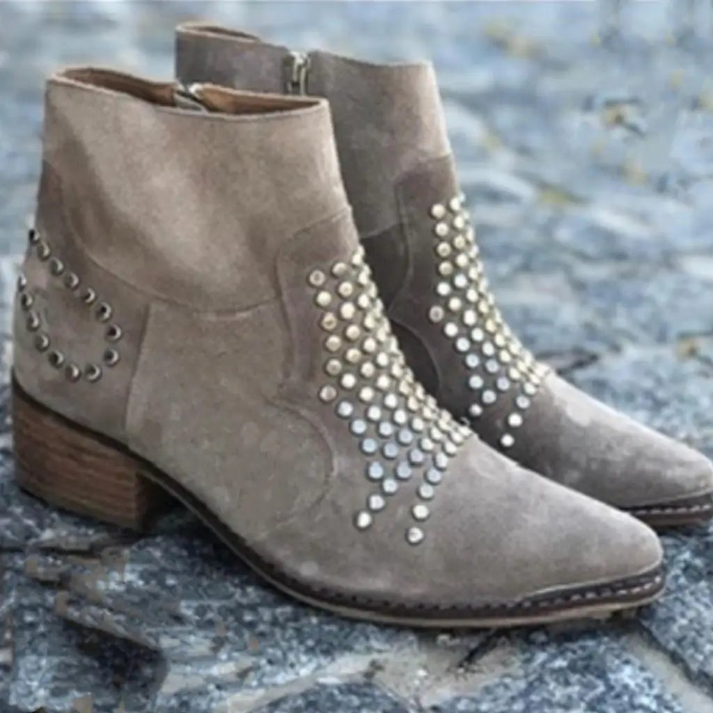 Eva - Ankle Boots with Studs