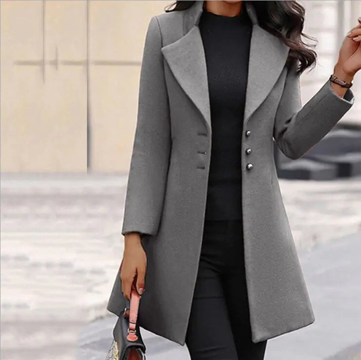 Della - Long Coat