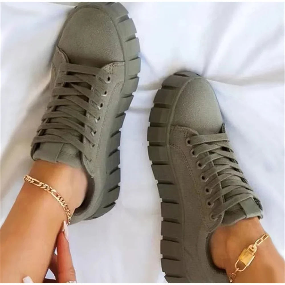 Evie  - Orthopedic Sneakers