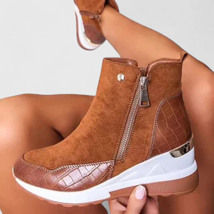 Linda - Orthopedic Boots