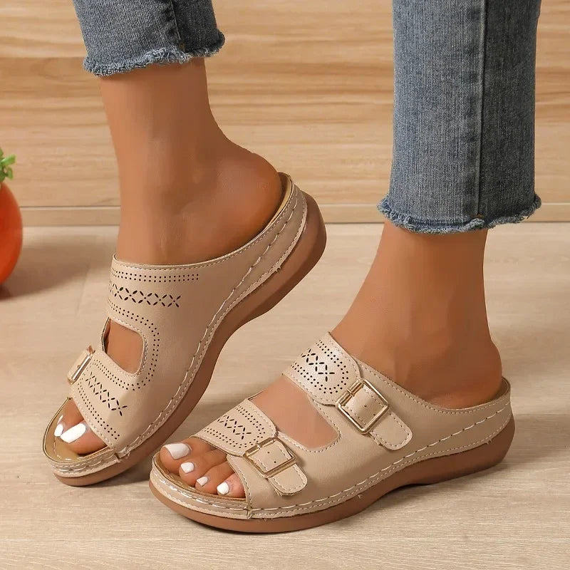 Isolde - Adjustable Sandals