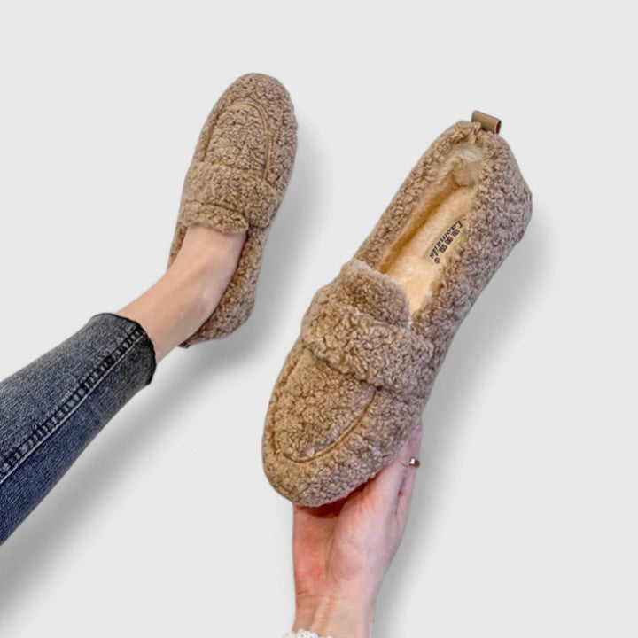 Lora - Comfortable Loafers
