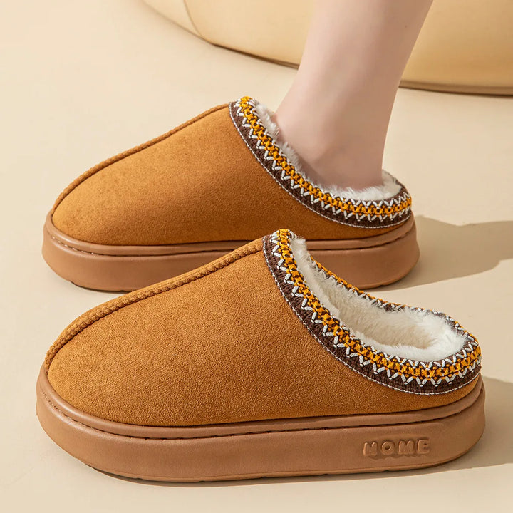 Freya - Chic Fluffy Platform Slides