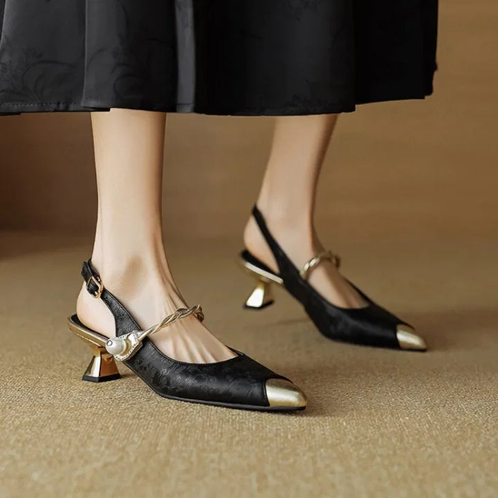 Clara - Elegant Pumps