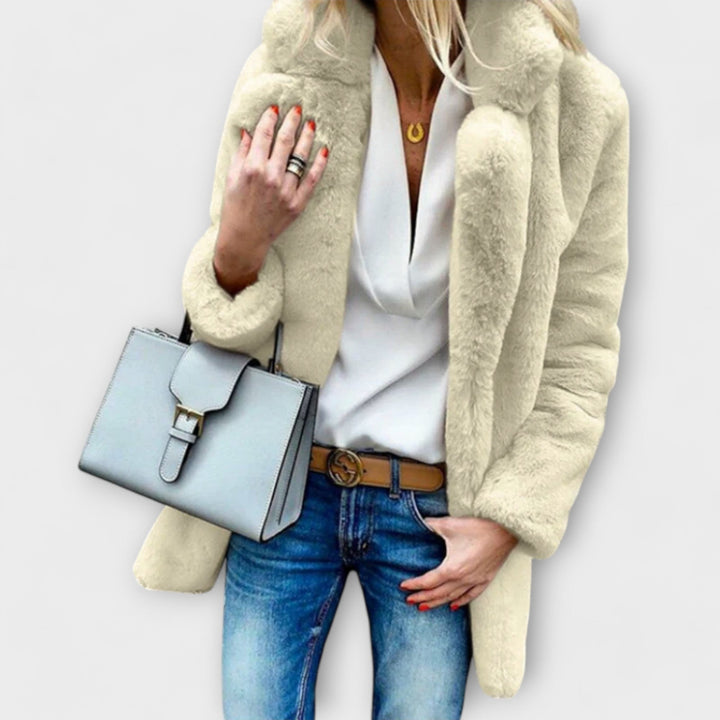 Freesia – Cozy and Plush Winter Jacket