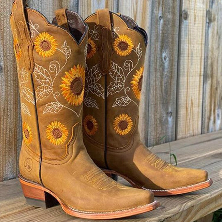Sabrina - Bohemian Style Boots