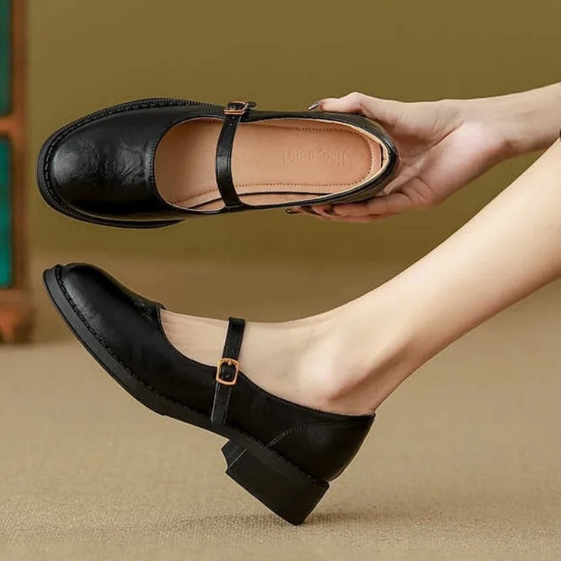 Clara - Classic Comfort Mary Janes Made of Leather