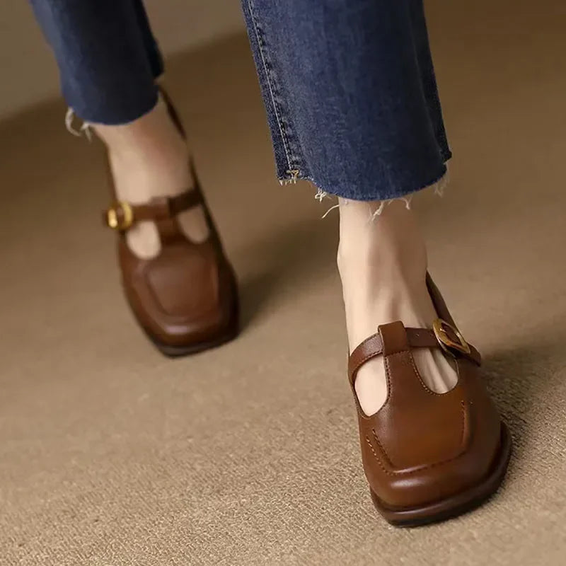 Clara - Elegant T-Strap Shoes