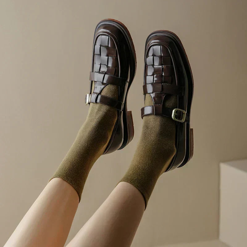 Ruby - Vintage-Style Retro Flats