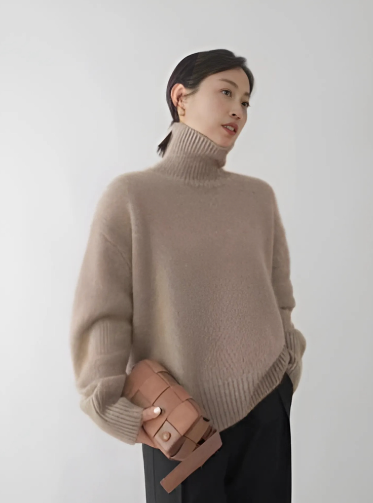 Violette - Cashmere Turtleneck Sweater