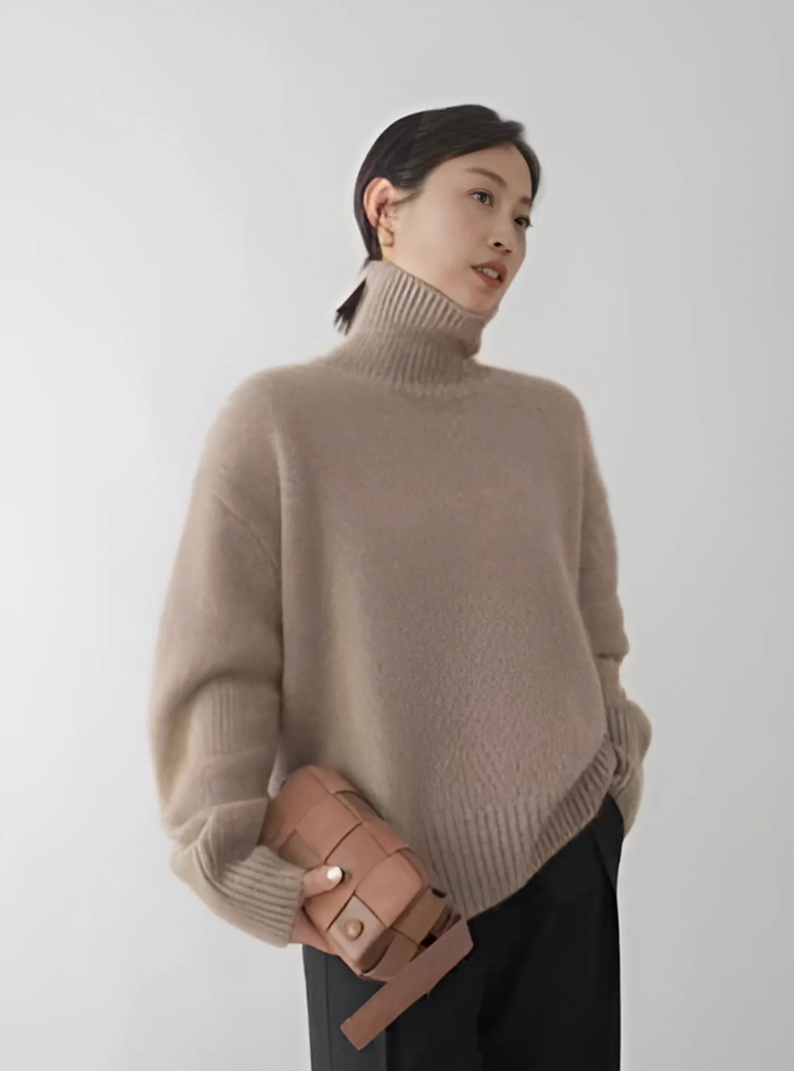 Violette - Cashmere Turtleneck Sweater