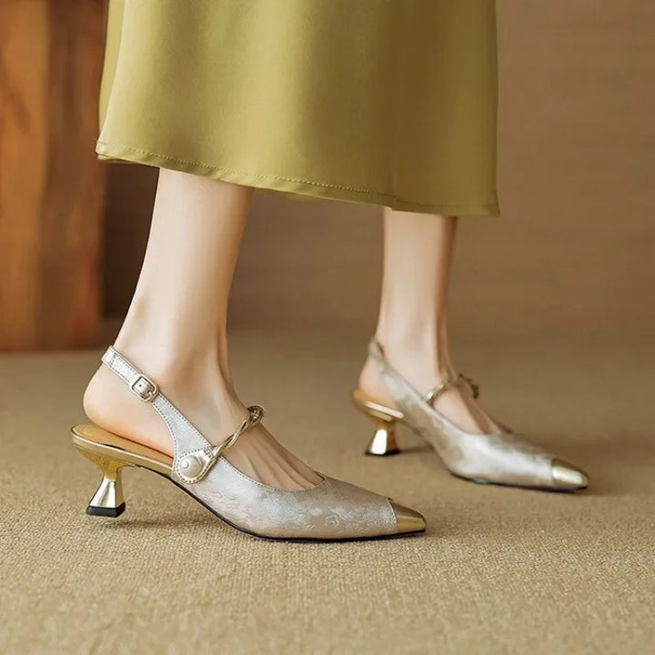 Clara - Elegant Pumps