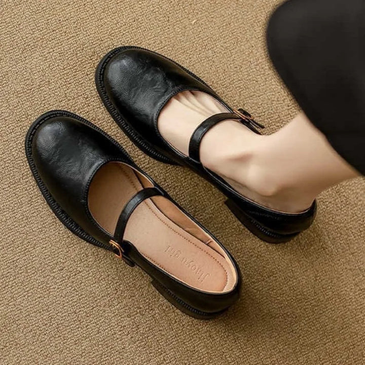 Clara - Classic Comfort Mary Janes Made of Leather