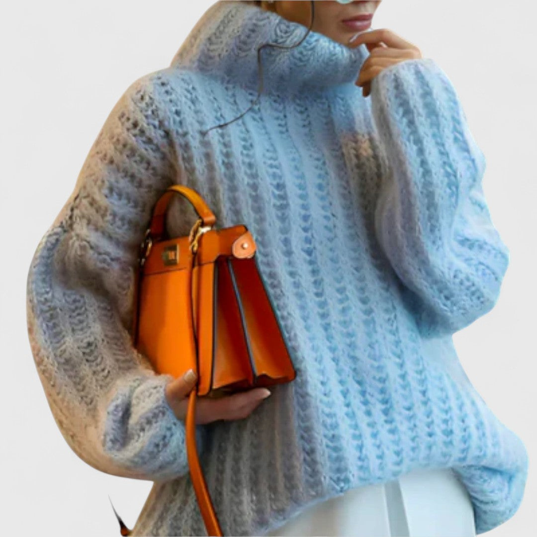 Nina - Soft Long-Sleeve Women's Hoodie